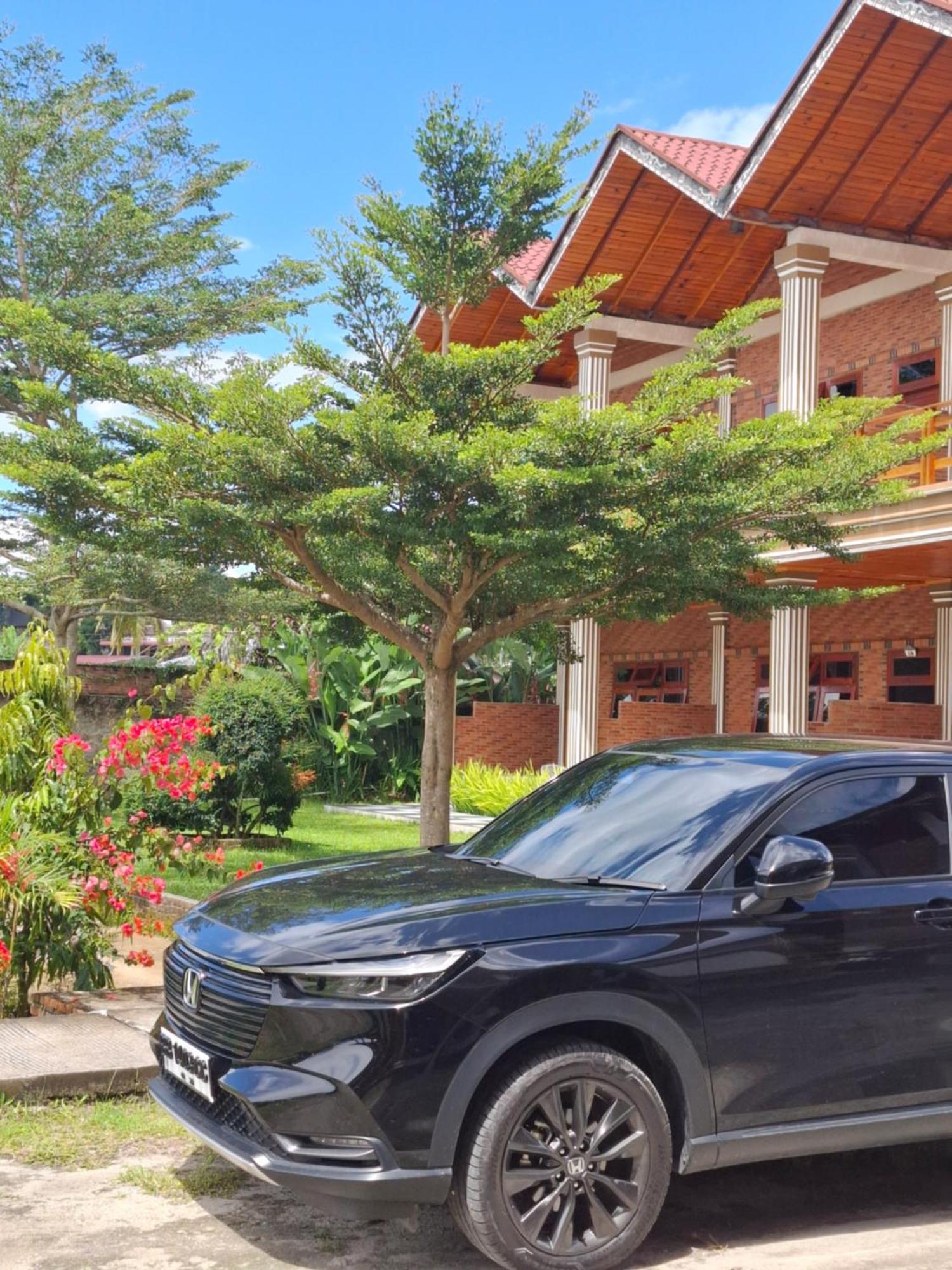 Juma Cottages Tuktuk Siadong Exterior photo
